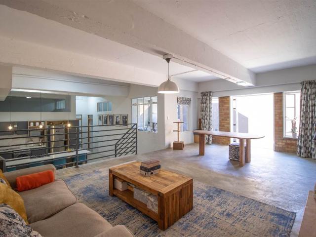 Townhouse for sale in Vosloorus, Gauteng