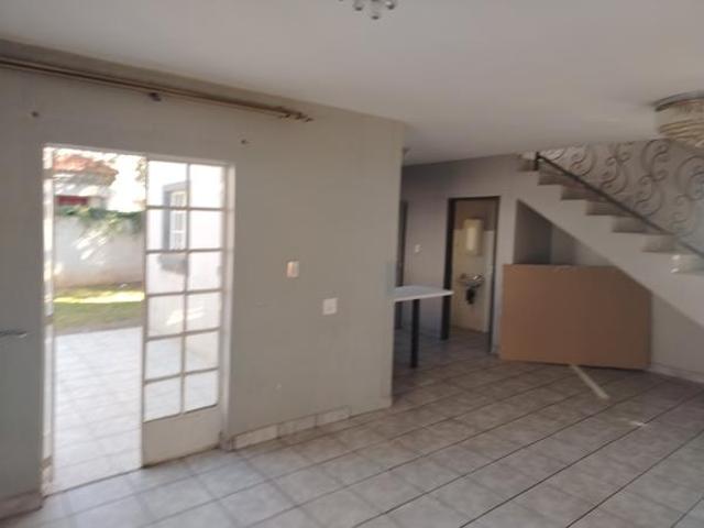 Townhouse for rent in Ekurhuleni, Gauteng