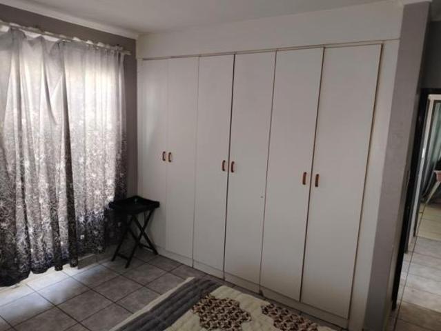 Townhouse for rent in Ekurhuleni, Gauteng