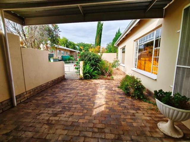 Townhouse for sale in Lejweleputswa, Free State
