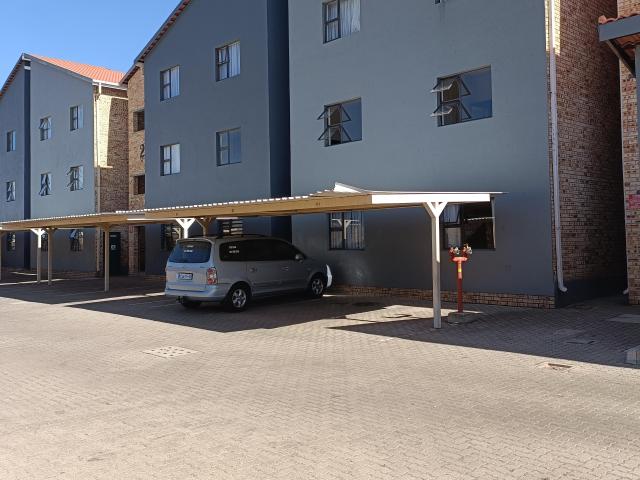Townhouse for sale in Ekurhuleni, Gauteng