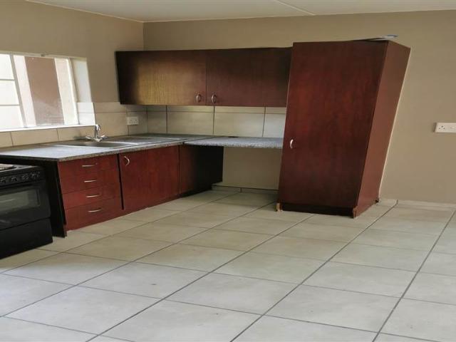 Townhouse for sale in Ekurhuleni, Gauteng