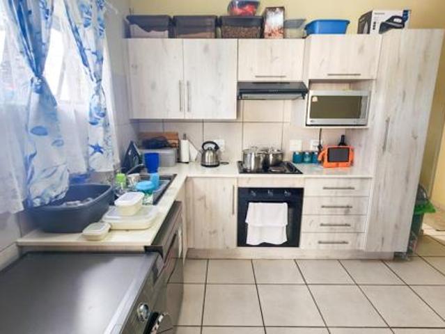 Townhouse for rent in Jansenpark, City of Ekurhuleni Metropolitan Municipality