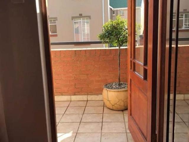 Townhouse for sale in Ekurhuleni, Gauteng