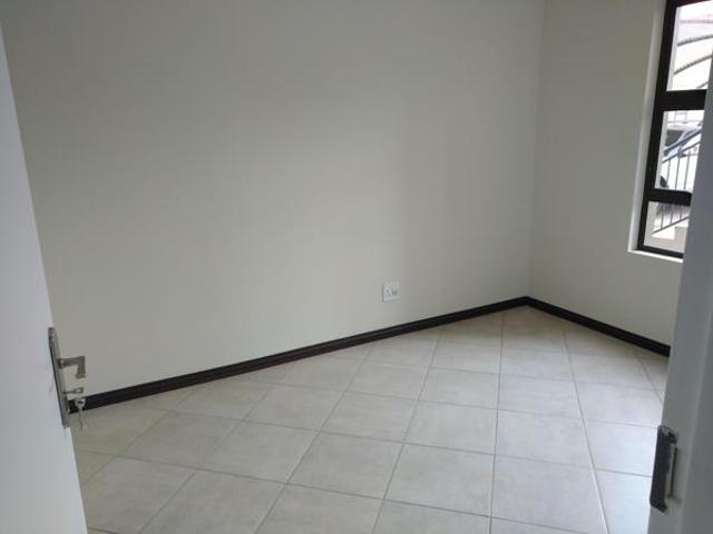 Townhouse for rent in Jansenpark, City of Ekurhuleni Metropolitan Municipality