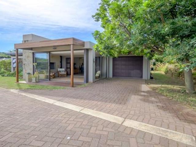 Townhouse for sale in Princess Grant, Kwazulu-natal