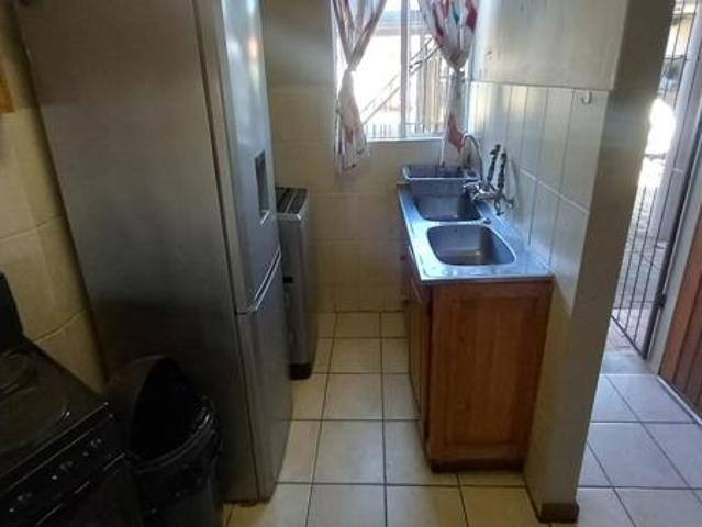 Townhouse for sale in Waterkloof, Gauteng