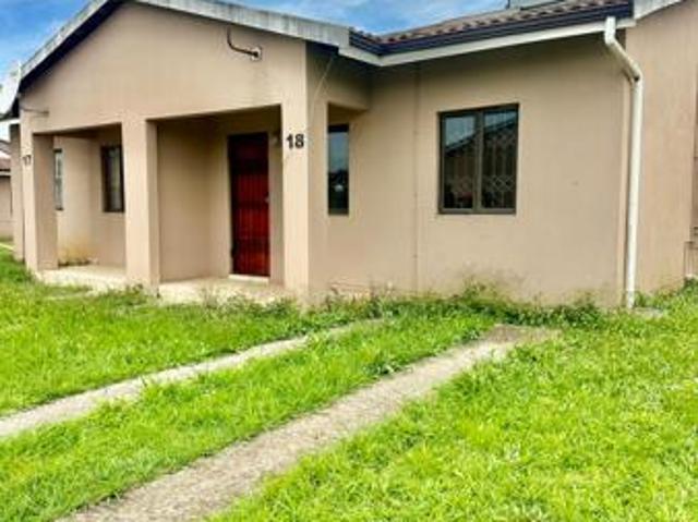 Townhouse for sale in Seaview, Kwazulu-natal