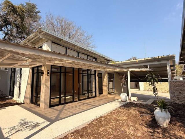 Townhouse for rent in Alexandra, Gauteng