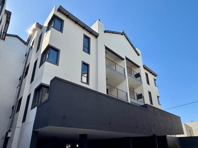 Townhouse for rent in Sandton, City of Johannesburg Metropolitan Municipality