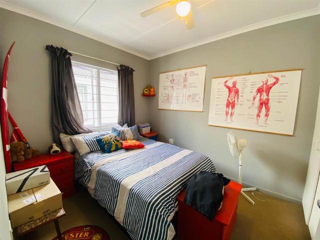 Townhouse for sale in Seaview, Kwazulu-natal