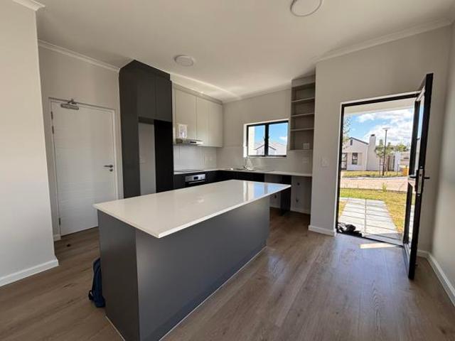 Townhouse for rent in Cape Town, City of Cape Town