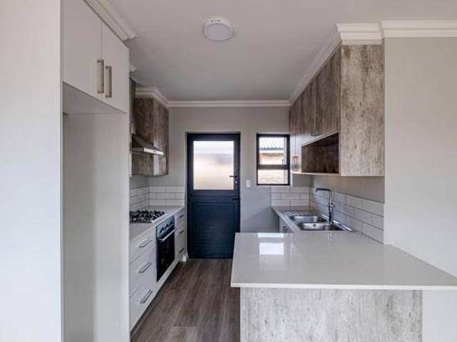 Townhouse for sale in Cape St Francis, Eastern Cape