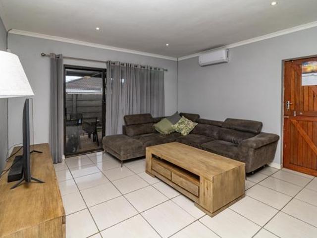 Townhouse for sale in Eastern Cape
