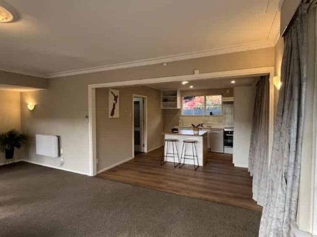 House for rent in Chaslands, Canterbury