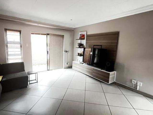 Townhouse for sale in Frances Baard, Northern Cape