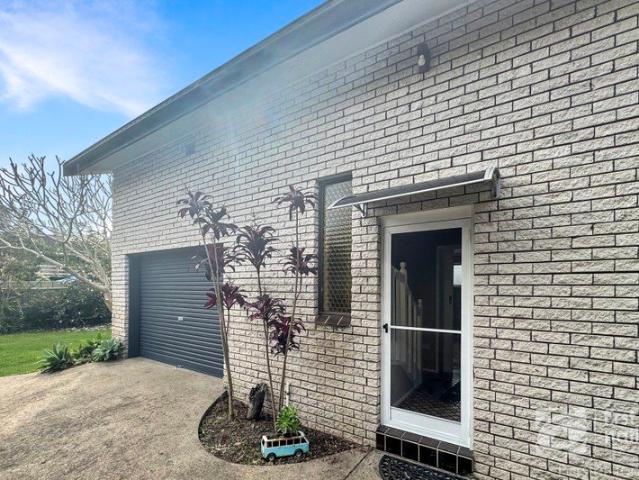 Townhouse for rent in Tuncurry, New South Wales