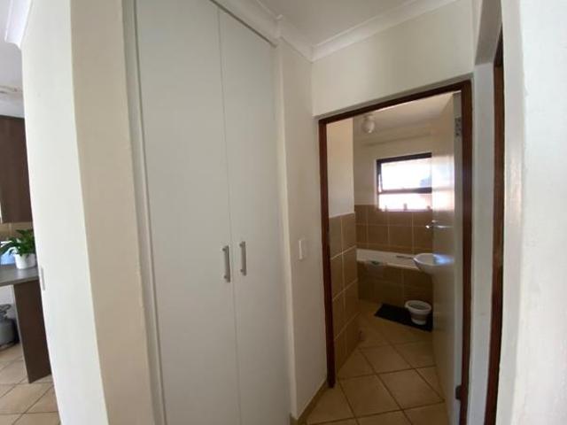 Townhouse for rent in Waterkloof, Gauteng