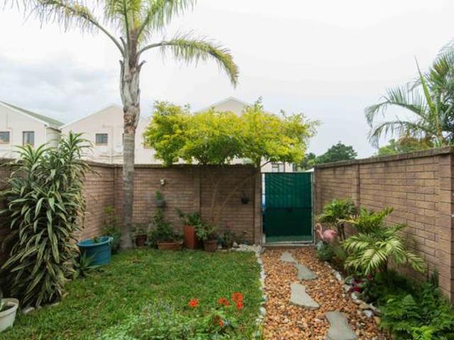 Townhouse for sale in Eastern Cape