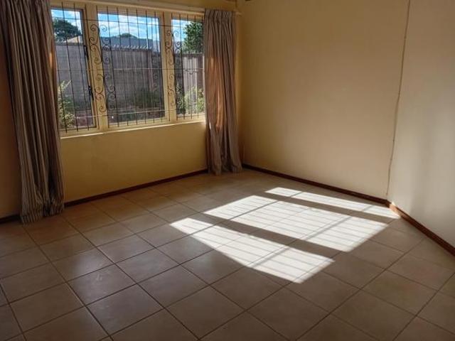 Townhouse for rent in Bisho, Eastern Cape