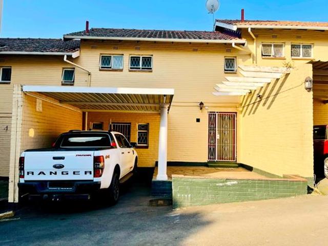 Townhouse for sale in Umgungundlovu, Kwazulu-natal