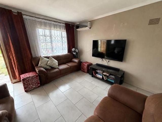 Townhouse for sale in Umgungundlovu, Kwazulu-natal