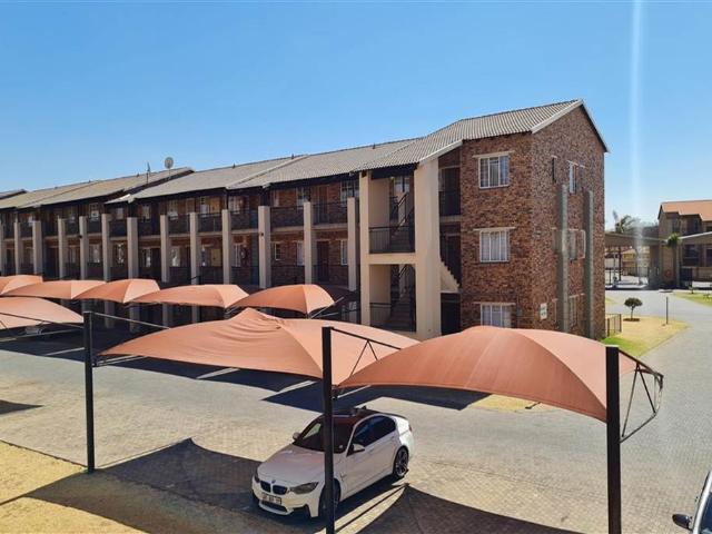 Townhouse for sale in Ekurhuleni, Gauteng