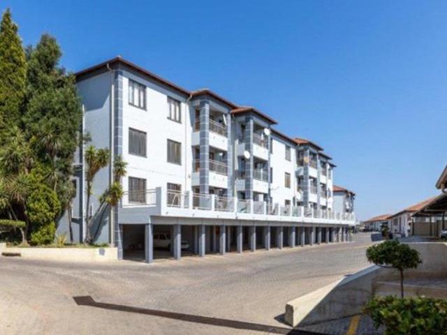 Townhouse for rent in Westonaria, Gauteng