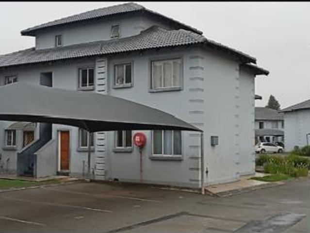Townhouse for rent in Jansenpark, City of Ekurhuleni Metropolitan Municipality