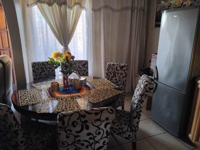 Townhouse for sale in Ekurhuleni, Gauteng