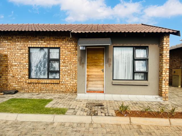 Townhouse for sale in Boksburg