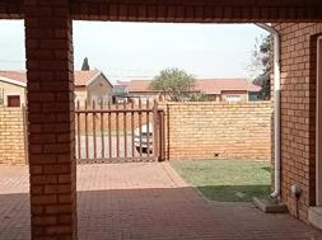 Townhouse for sale in Sundra, Mpumalanga
