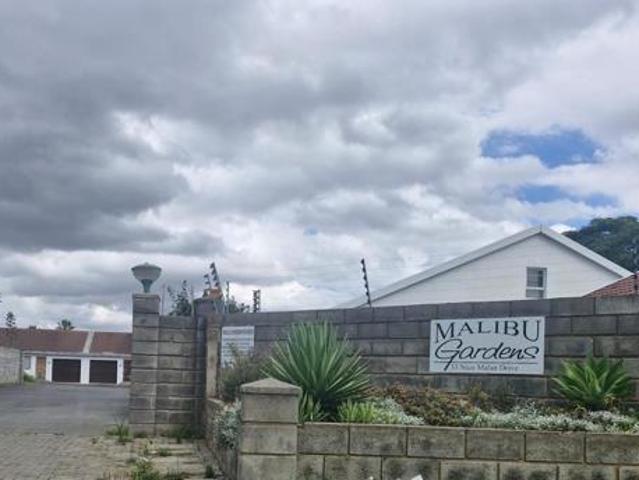 Townhouse for sale in Eastern Cape