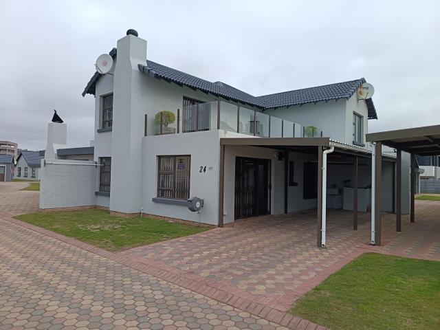 Townhouse for sale in Groot Brak Rivier, Western Cape