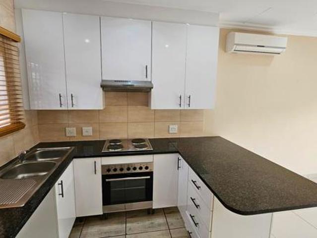 Townhouse for rent in Dr Kenneth Kaunda, North West