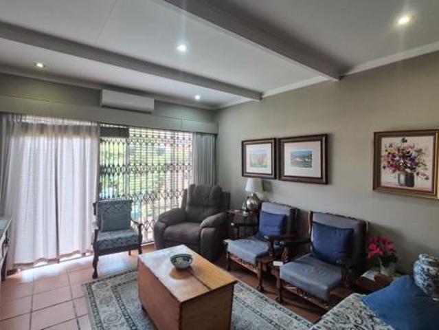 Townhouse for sale in Dr Kenneth Kaunda, North West