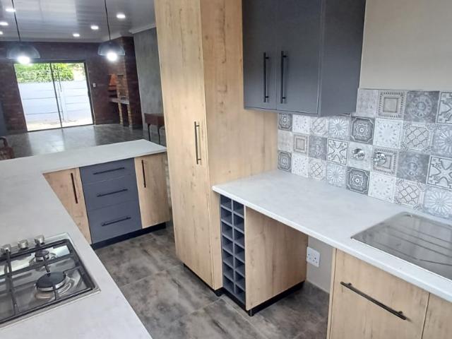 Townhouse for sale in Dr Kenneth Kaunda, North West