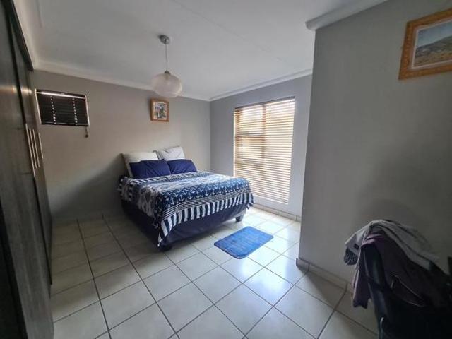 Townhouse for sale in Dr Kenneth Kaunda, North West