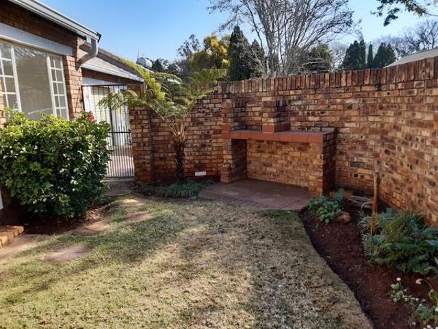 Townhouse for rent in Centurion, City of Tshwane Metropolitan Municipality