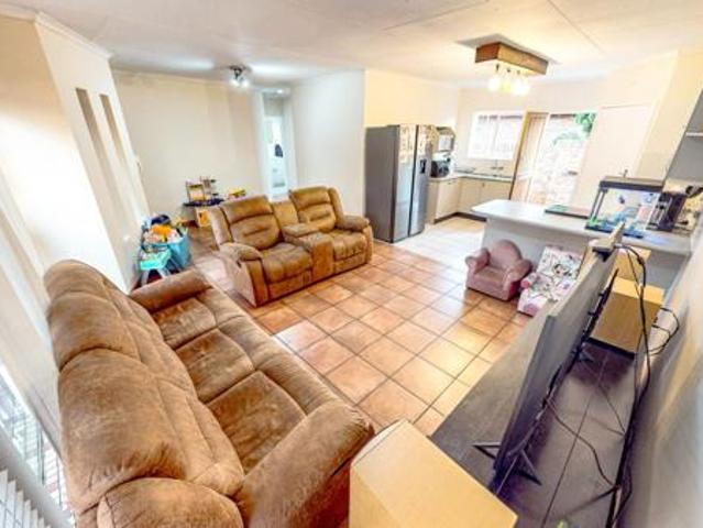 Townhouse for rent in Centurion, City of Tshwane Metropolitan Municipality