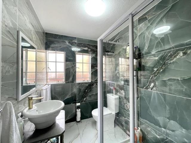 Townhouse for rent in Centurion, Gauteng