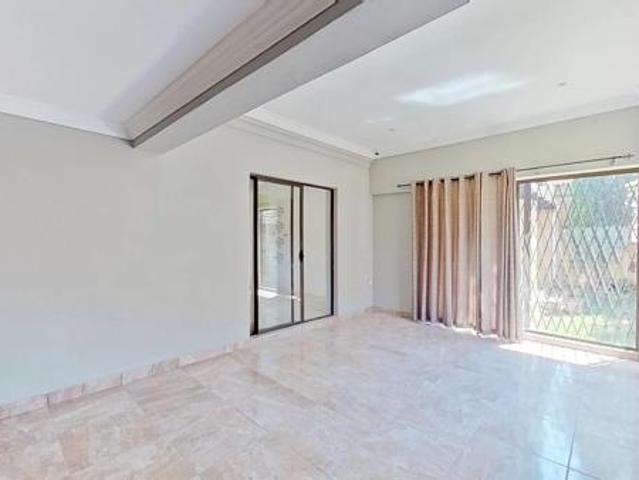 Townhouse for sale in Dr Kenneth Kaunda, North West