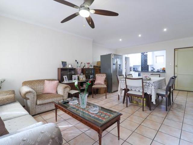 Townhouse for rent in Ekurhuleni, Gauteng