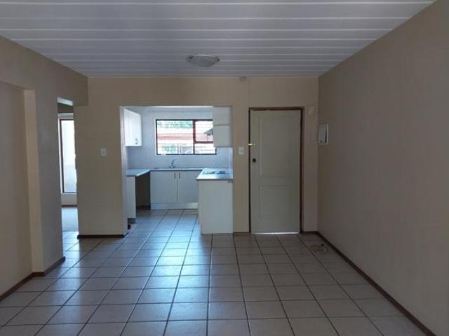 Townhouse for rent in Ekurhuleni, Gauteng