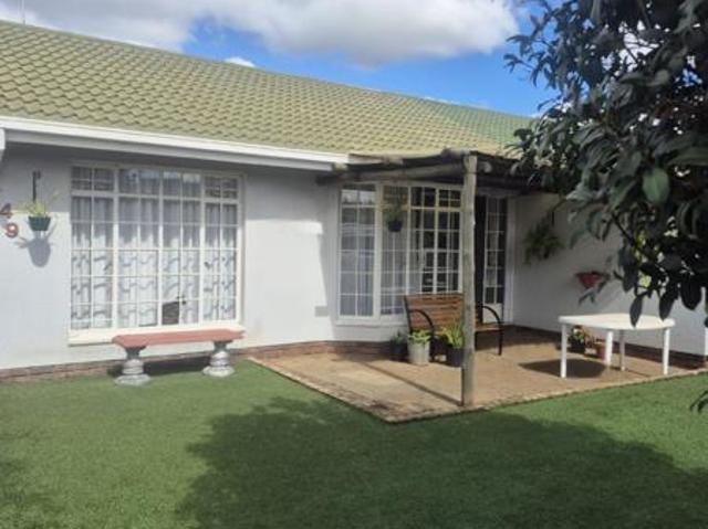 Townhouse for sale in Sedibeng, Gauteng