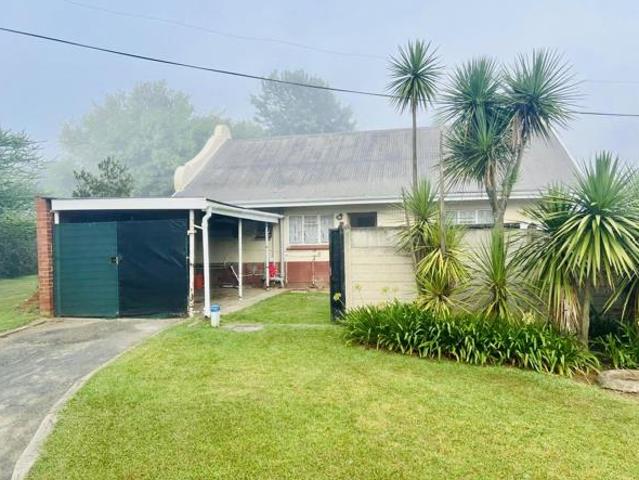 Townhouse for sale in Dundee, Kwazulu-natal