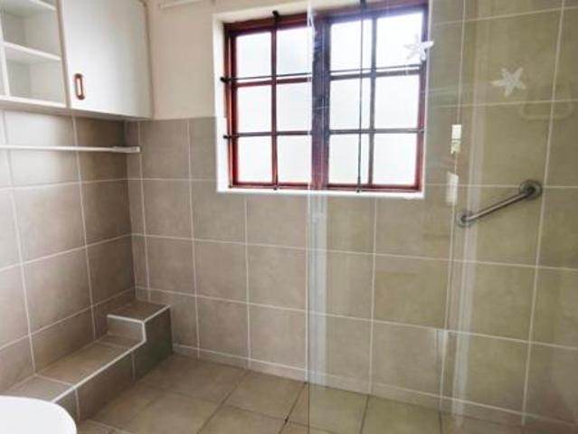 Townhouse for rent in Cape Town, Western Cape
