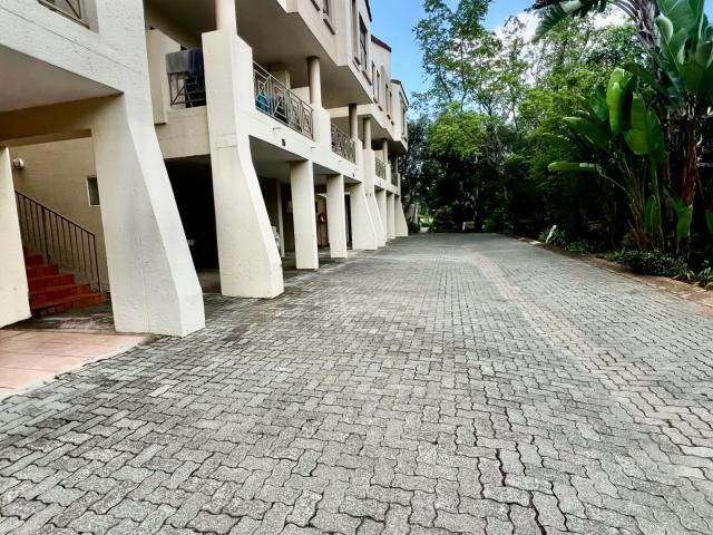 Townhouse for sale in Waterkloof, Gauteng