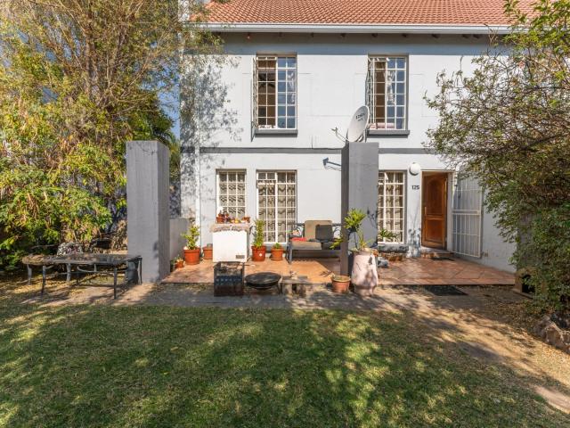 Townhouse for sale in Ekurhuleni, Gauteng