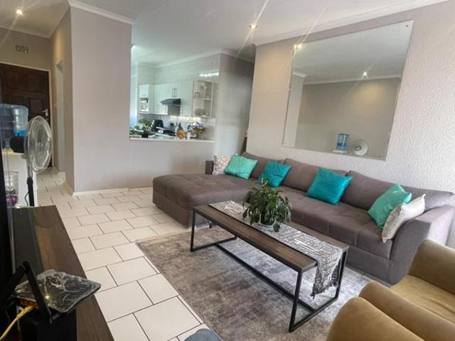 Townhouse for rent in Ekurhuleni, Gauteng